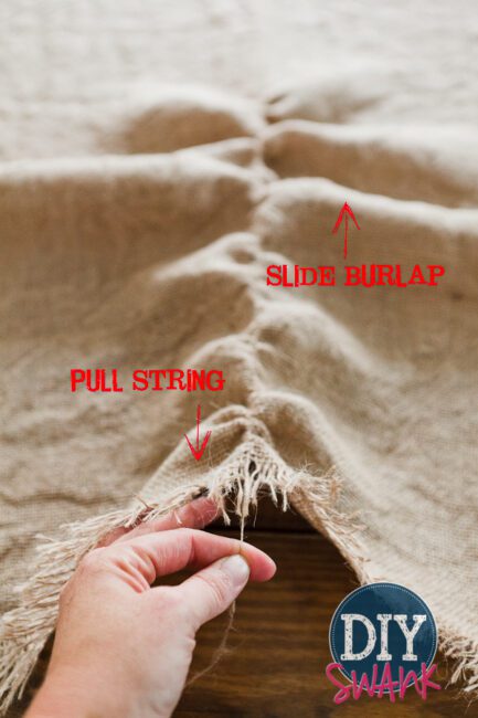 Burlap.Table.Runner